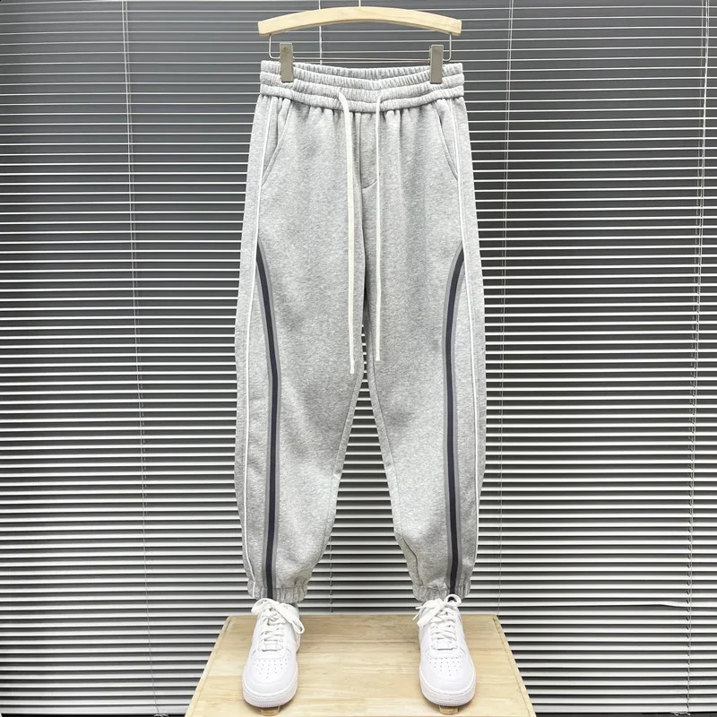Fashion Mens Jeans for 2024 Spring High Street Hip Hop StraightLeg Loose Pants Sports and Leisure ropa 240822