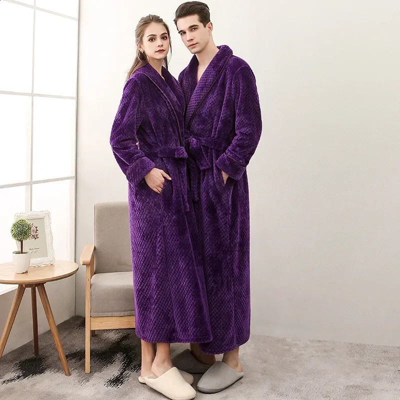 Autumn and winter season home plush soft comfortable couple pajamas mens thick large bathroom long white pajamas 240822