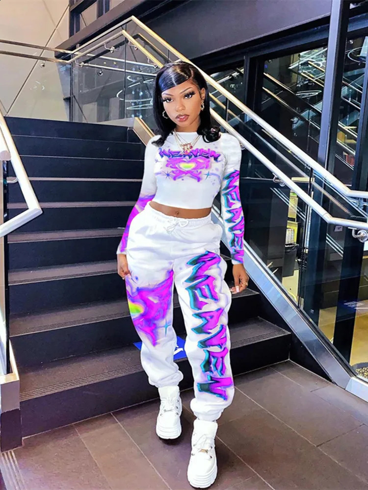 High quality 2-piece womens clothing set casual sweater crop sports pants runner tracking clothes autumn clothing wholesale straight pants 240823