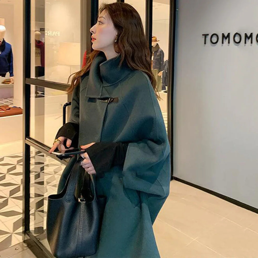 2023 Autumn Winter Casual Cape Japanese Style Wool Blends Jacket Womens Midlong Bat Sleeve Female Overcoat Fashion Woolen Coat 240823