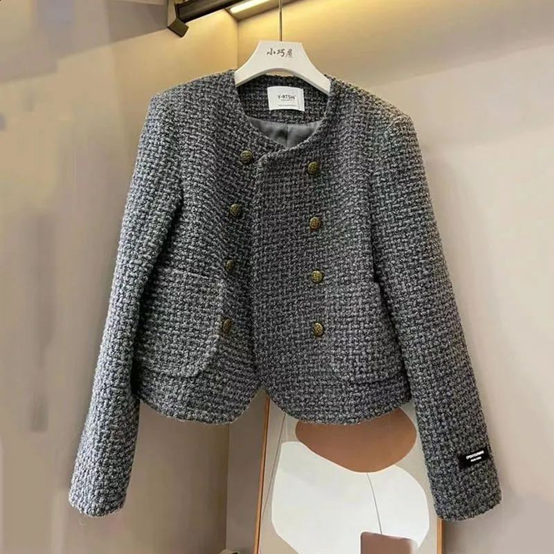 Veste en laine grossière du printemps et automne, petit cardigan à manches longues de haute qualité 2024 Femmes courts en laine élégante Femme To