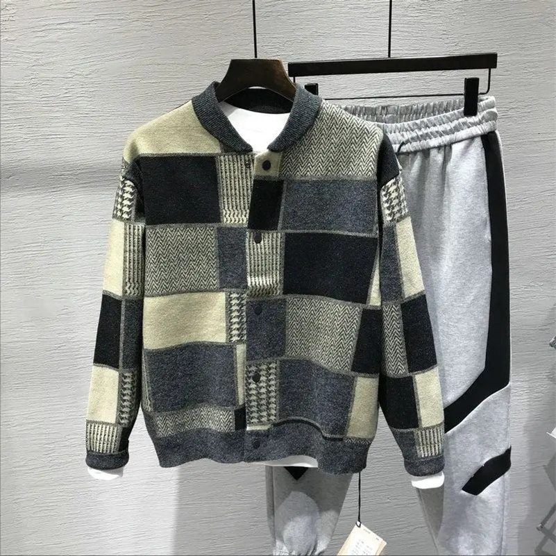 Man Clothes Collared Plaid Coat Knitted Sweaters for Men Jacket Cardigan Thick Winter S Japanese Harajuku Fashion Over Fit Knit 240823