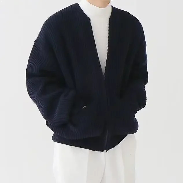 2024 Autumn and Winter Knitted Cardigan Coat Korean Style Mens Pure Color Round Neck Sweater Loose Casual 240824