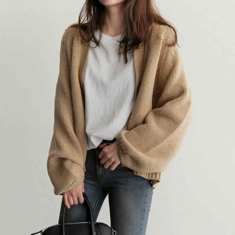 Automne Winter Loose Womens Cardigan Veste Couleur coréenne Version coréenne Fashion Fashion Casual Style Tricoted Longsleeved 240824