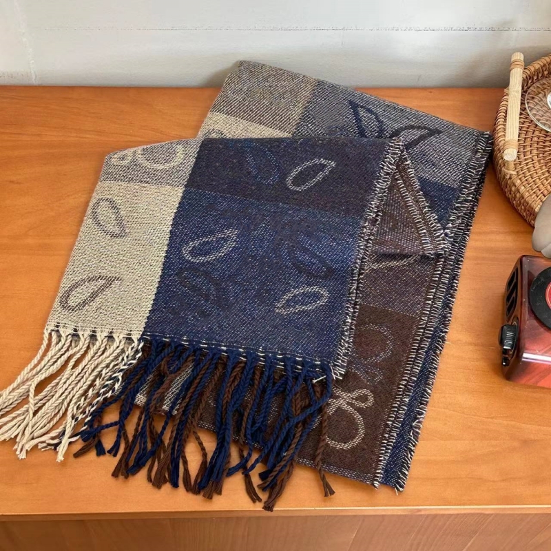 Scarves Designer Scarf Luxury Same Letter Jacquard Scarf Autumn And Winter Fashion Temperament Warm Tassel Cashmere Scarf Rowe Shawl Scarves Good Qu