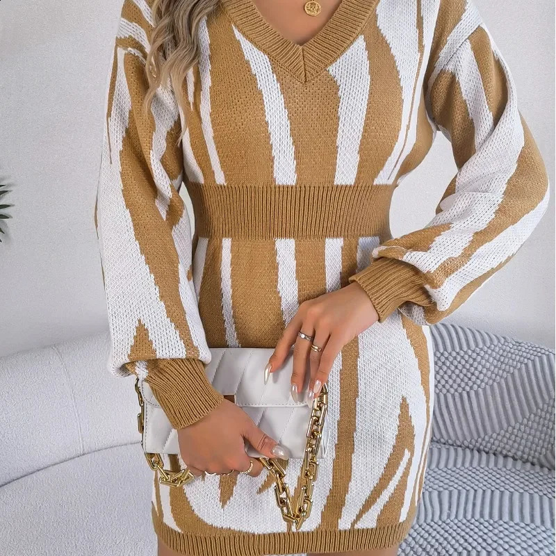 Autumn and Winter Womens Pullover V-neck Contrast Stripe Long Sleeve Wrap Hip Sweater Slim Fit Fashion Elegant Casual Dress 240824