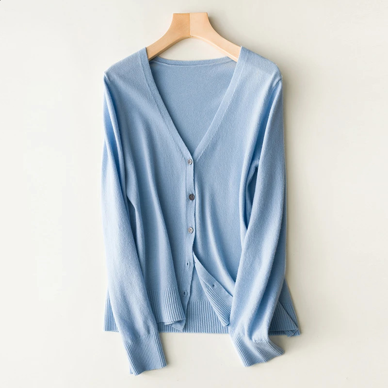 Women Cardigans 2032 Single Breasted Solid Knitted Shirt Spring Autumn Cardigan Korean Fashion Vneck Sweaters Knit Outerwear 240824