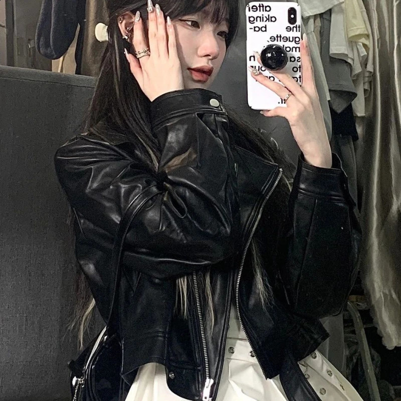 Deeptown Black Short Leather Jacket Women Vintage PU Racing Jackets Gothic Streetwear Korean Fashion Autumn Winter Outwear 240824