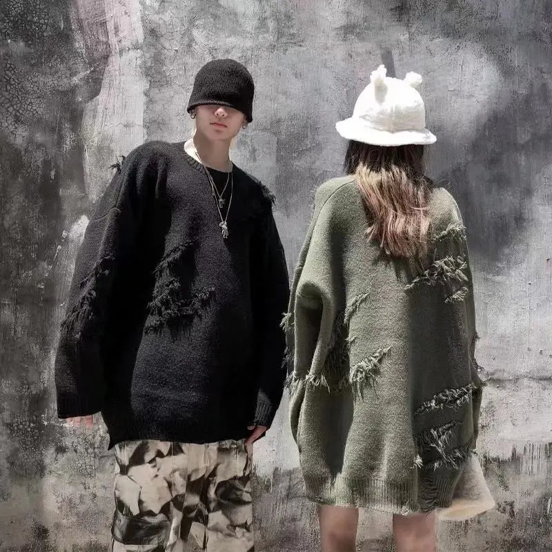 Pull à hommes surdimensionné à la mode hip-hop coréen vêtements de style streetwear zipper déchirant le trou de couleur un pull rétro rétro trico