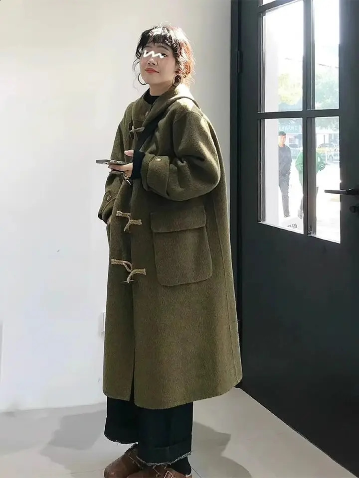 Winter Jackets Women Clothing Loose Mid Length Hooded Wool Coat Japanese College Style Cow Horn Button Long Coats for Women 240826