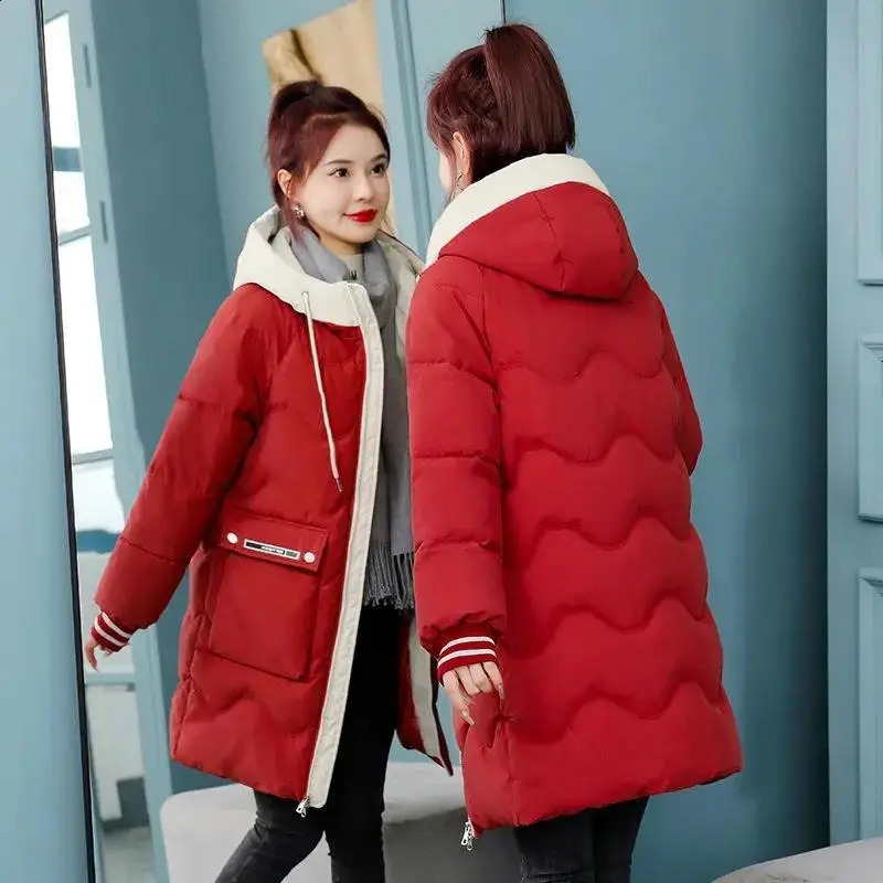 2023 Women Down Cotton coat Winter Jacket Female large size loose Parkas thicken Outwear keep warm Medium style Overcoat 240824