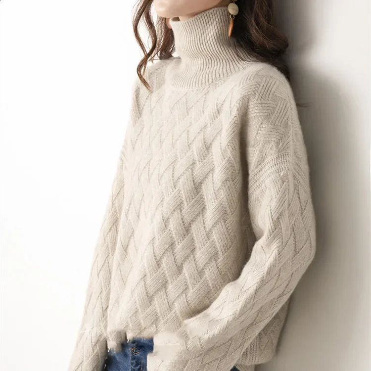 Autumn and winter turtleneck cashmere sweater woman style languid breeze loose thick pullover underlay 100% wool sweater 240824