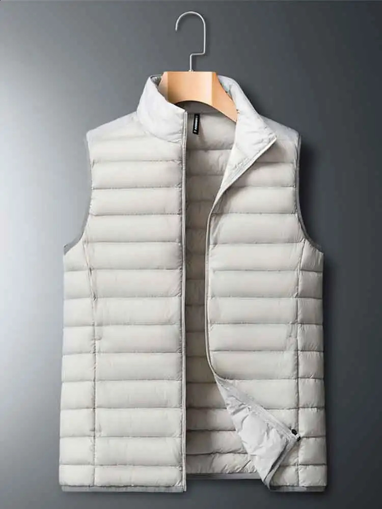 Large Size 8xl 7xl Winter Mens Vest 80% White Duck Down Lightweight Padded Vests Sleeveless Jackets Warm Coat Male 240826