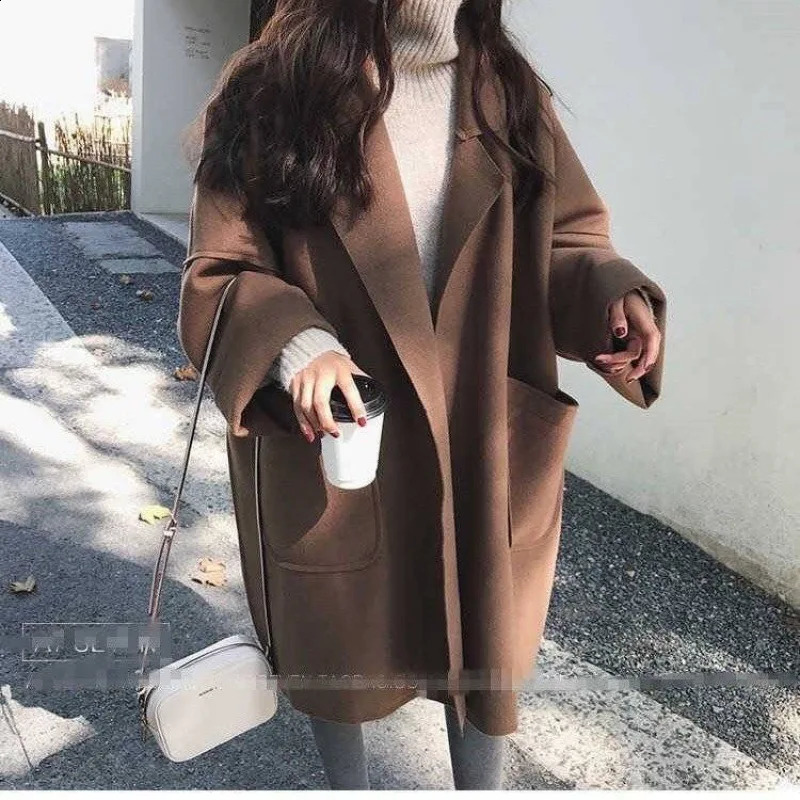 Style coréen automne hiver chubby fashion laine de laine femme veste surdimensionnée en liberté de vent moyen cardigan tardigan cagoulé 240824