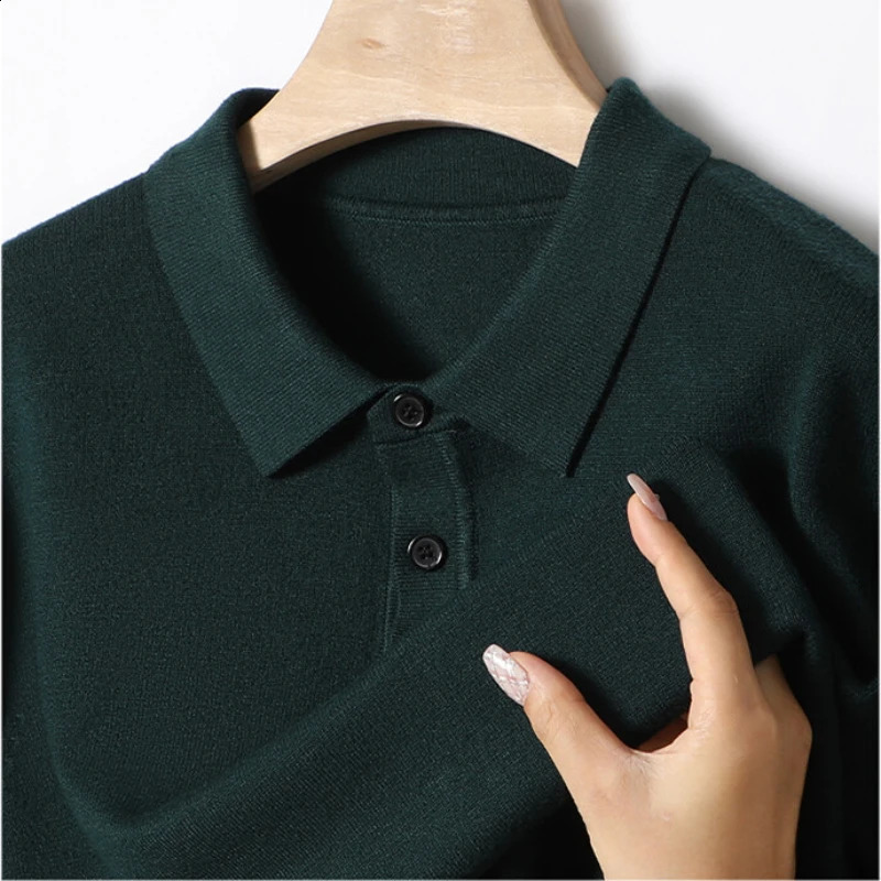 High quality mens long sleeved business casual solid color polo shirt daily commuting autumn and winter warm pull knit sweater. 240824