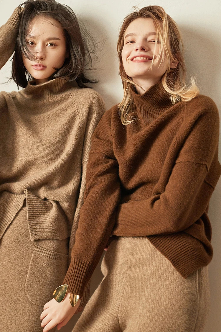 Autumn and Winter Cashmere Sweater Womens High Collar Pulling Flower Loose Thick Sweater Short Knitted Shirt 240826