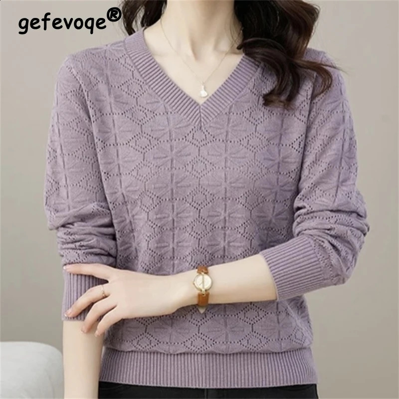 Womens clothing Korean fashion hollow V-neck knitted sweater autumn winter womens solid loose long sleeved top elegant jumping 240826
