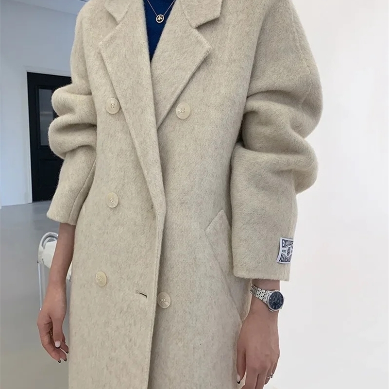 2024 Auteur d'hiver d'hiver Automne Femmes Doublebreasted Couleur solide Femmes Double-Boulen Couteaux Veste chaude en vrac Y240824