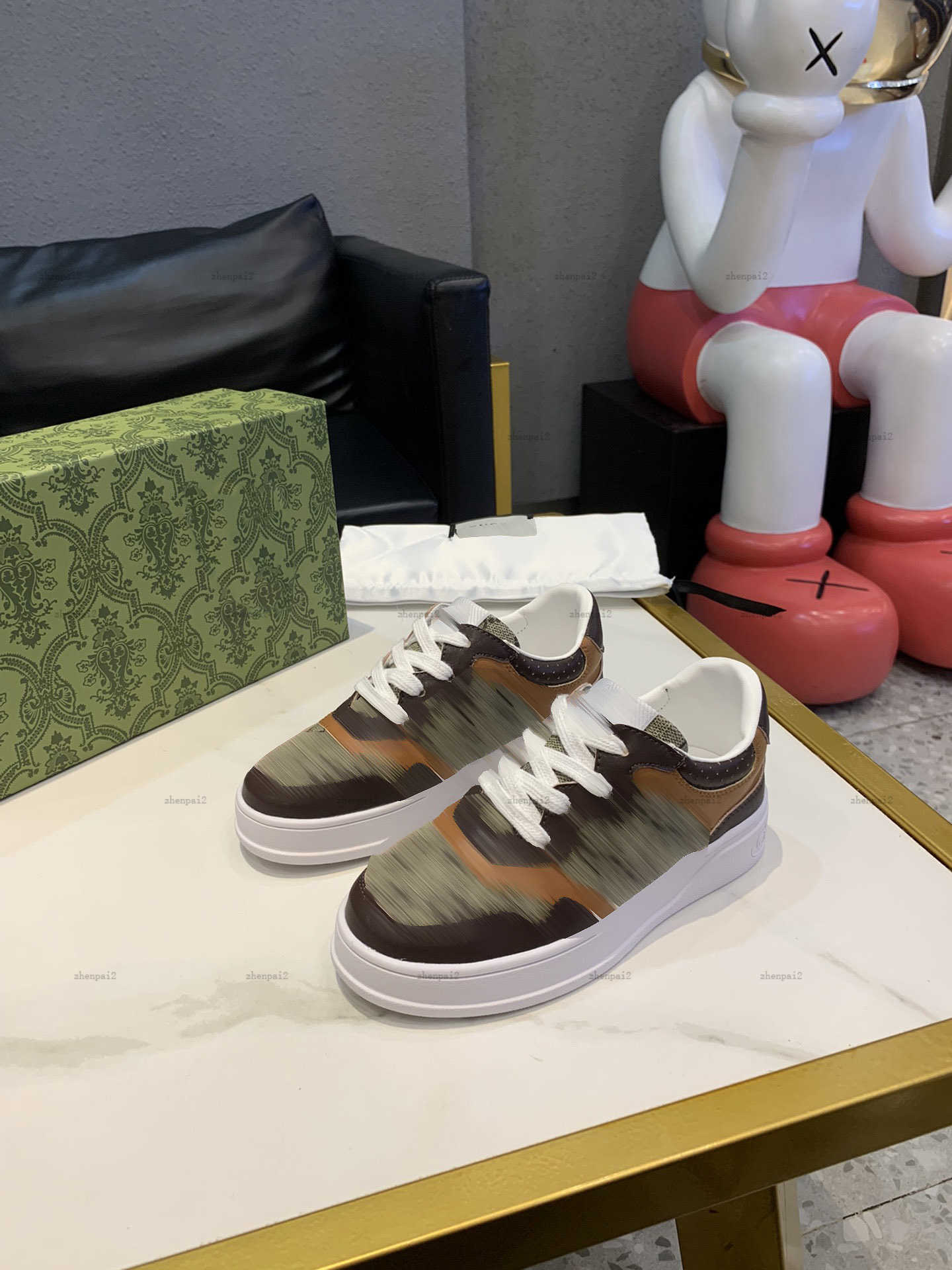 Luxury designer Kids Casual Shoe Splicing design Child Sneakers Size 26-35 Spring baby training shoe Including shoe box