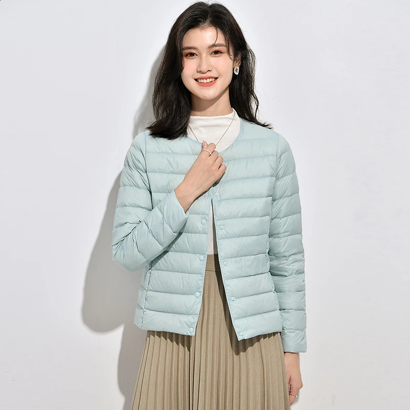 Winter Ultralight Collarless Short Lightweight Down Jacket White Duck Down Warm Portable Ultra Thin Puffer Jacket 240824