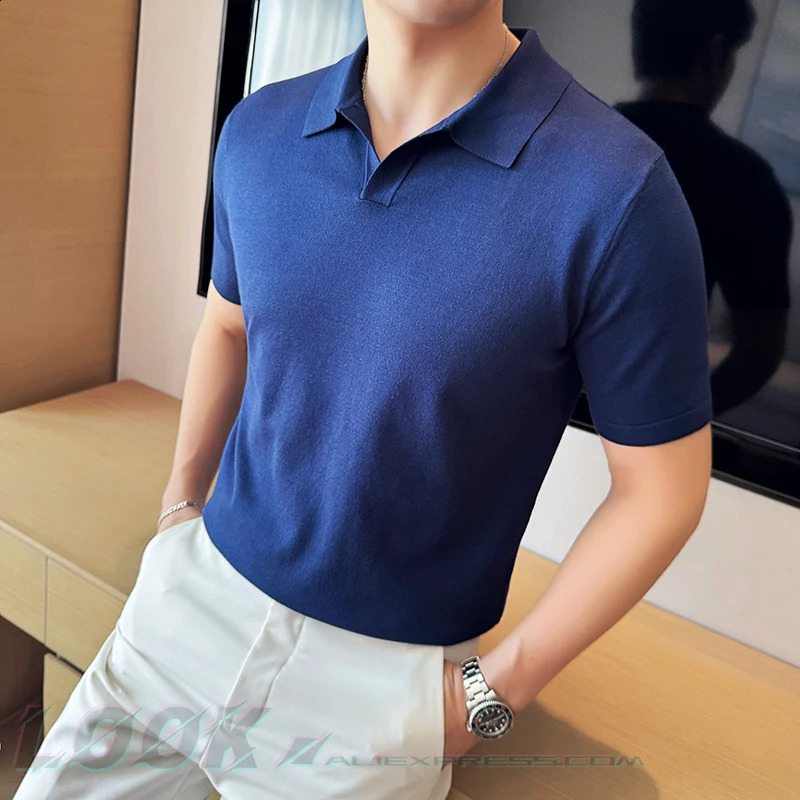 Mens business casual V-neck short sleeved T-shirt lightweight short sleeved knitted short sleeved shirt mens elastic polo shirt 240824