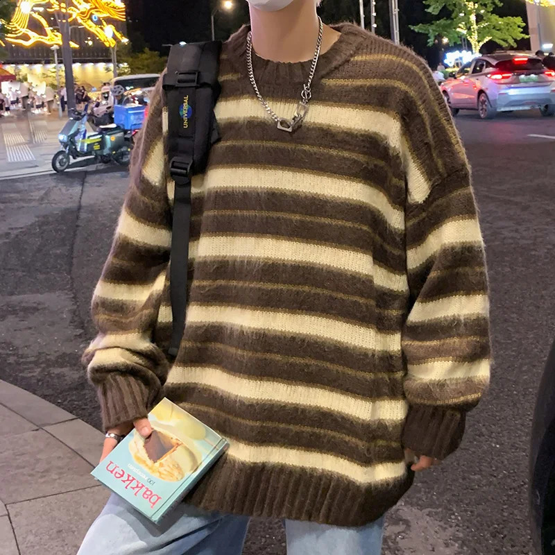 Mens warm knitted sweater casual striped lapel shirt Harajuku sweater long sleeved round neck sweater loose top shirt B138 240826