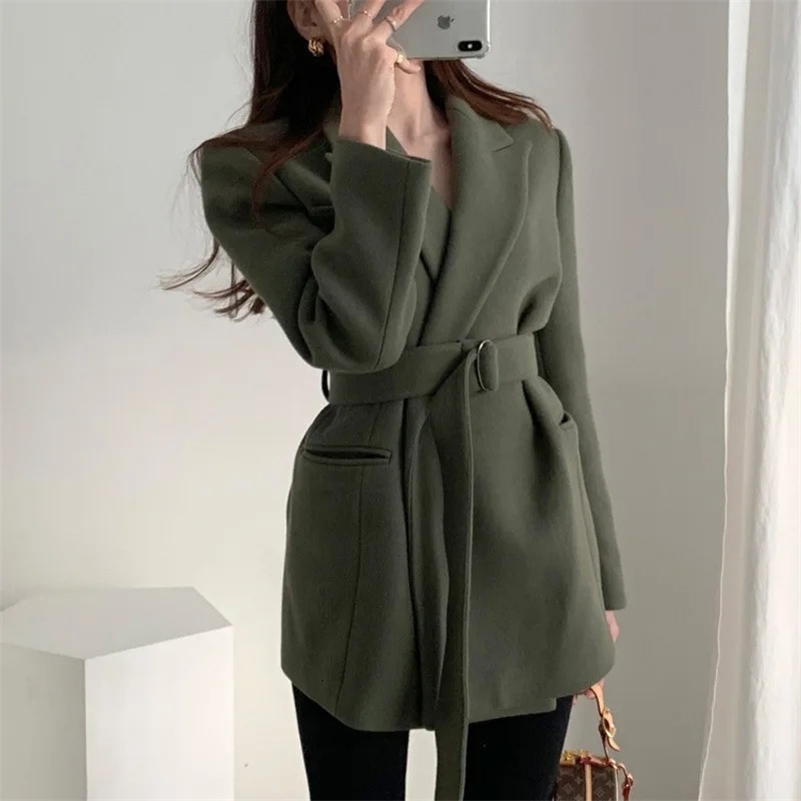 Chic Korean Style Fall Winter Woolen Jacket Mediumlength Overcoat Sweater Cardigan Scarf Women Fashion Coat y240824
