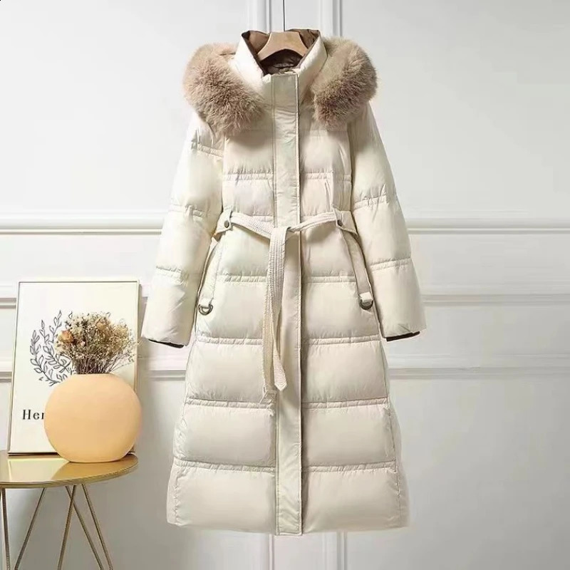 Winter down jacket womens long fur collar thick hooded high-end formal womens windproof jacket Parkas womens down jacket 240826