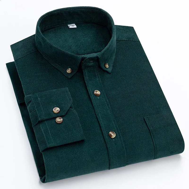 Cotton Corduroy long sleeved mens retro durable scratch resistant casual mens jacket 240827