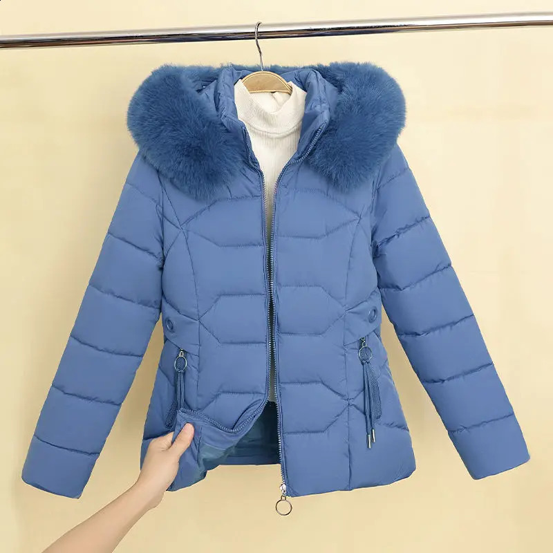 2024 Winter Womens Hooded Jacket Long Parkas Womens Down Jacket Cotton Thick Coat Warm Cushion Windproof Casual Windproof 240826
