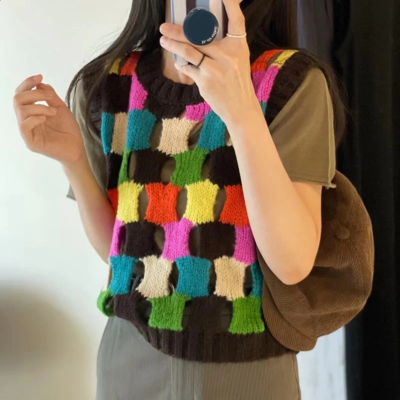 Women Wool Blend Hollowout Handmade Colorful Sweater Vest 2023 Autumn Winter Korean Fashion 240826