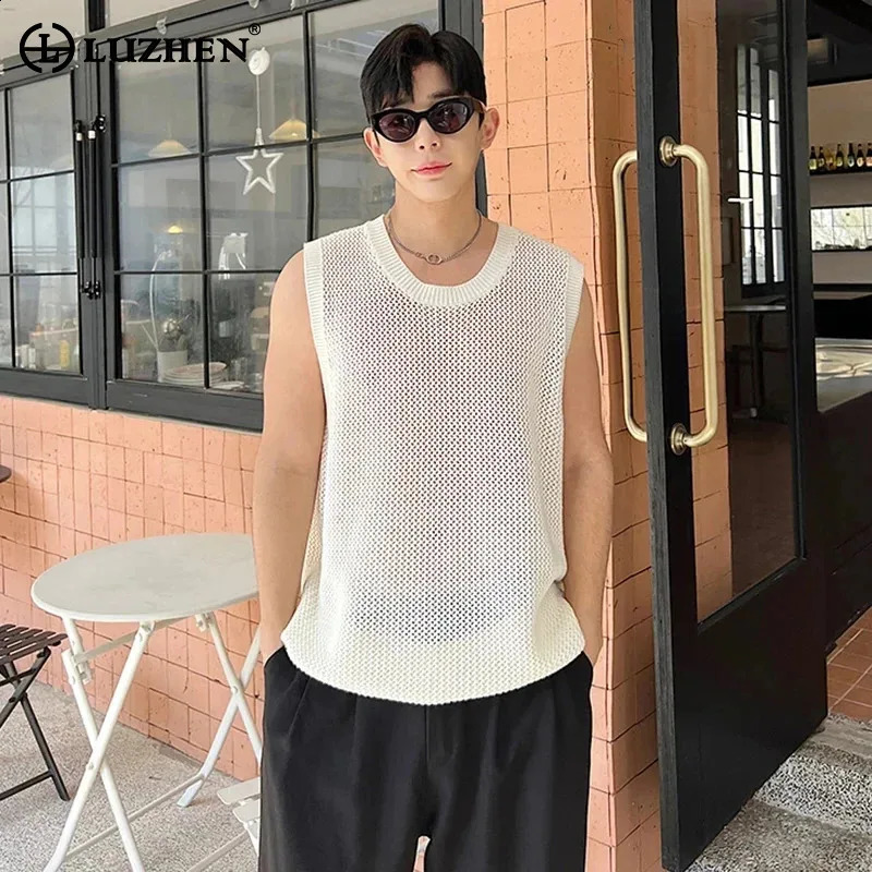 LUZHEN High Quality Knitted Mesh Sleeveless Tank Tops Elegant Mens Solid Color Casual Knitted Pullover Sweaters LZ2306 240826