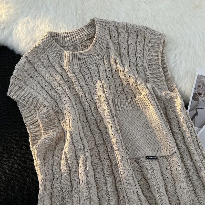 Autumn Japanese Sweater Vest Mens Fashion Casual Knitted Pullover Men Wild Loose Korean Knitting Sweaters Mens Clothes G140 240826