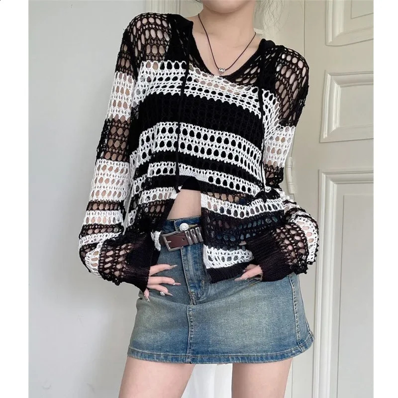 Thin Long Sleeve Hollow Out Split Hem T Shirts Summer Striped Loose V Neck Sexy Tops Tees Y2K Fashion Casual Women Clothing 240827