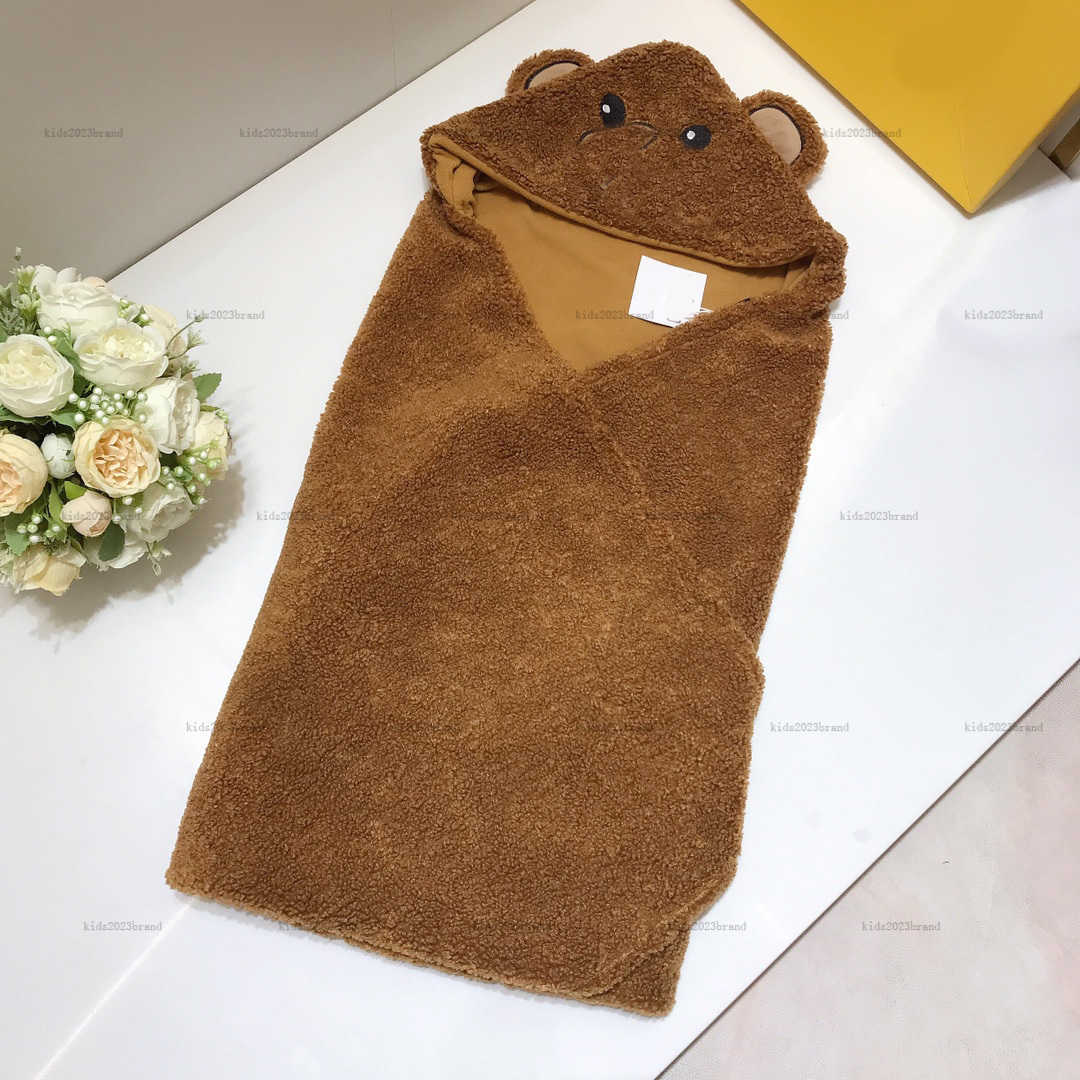 New designer Baby Clothes Lamb wool blanket high quality kids Swaddling Size 95-95 CM Cute Bear Print child Nursery Bedding-image-1015805402