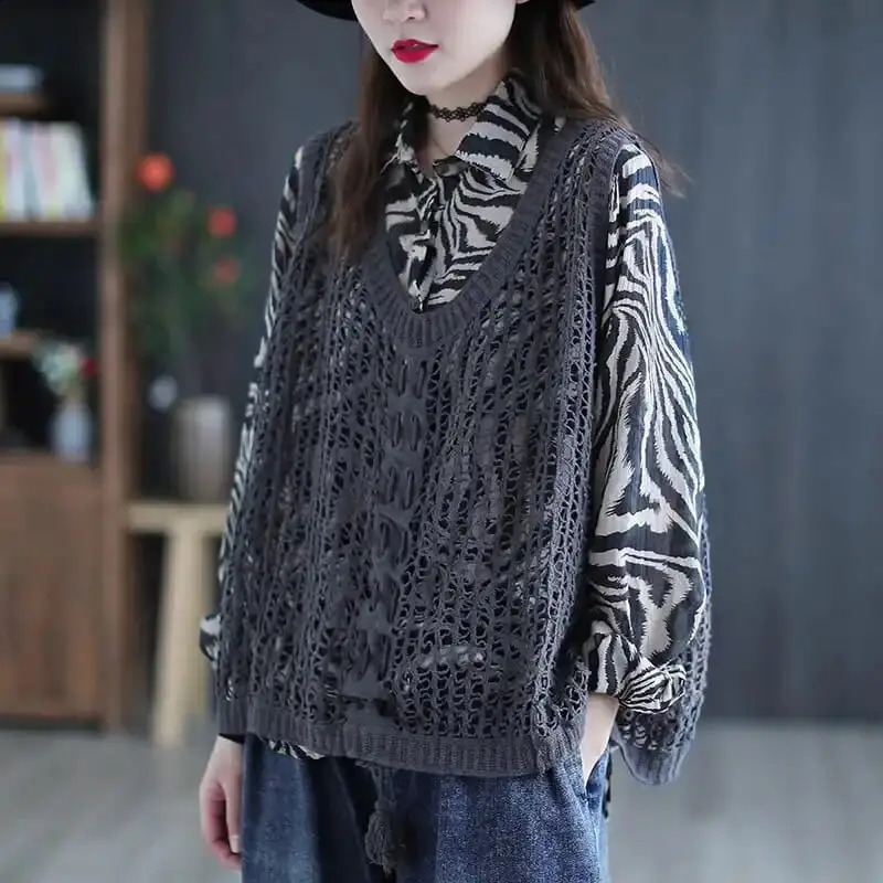 Pilor d'automne et d'hiver pour femmes Vneck Hollow Out Shirring Printing Couleur solide en vrac Mode décontractée