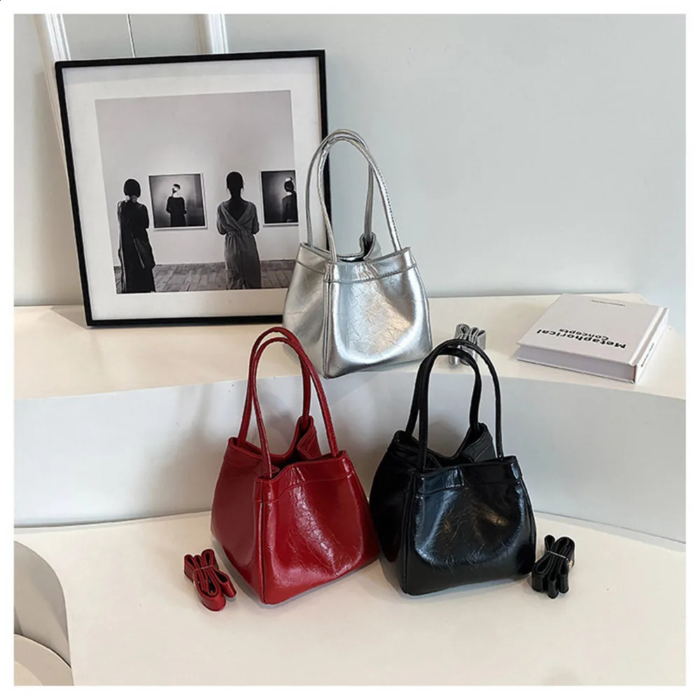 High-End Pu Leather Handbag Fashionable WomenS Bag Versatile Trendy One-Shoulder Portable Bucket Bag Daily Commuting Bag 250122