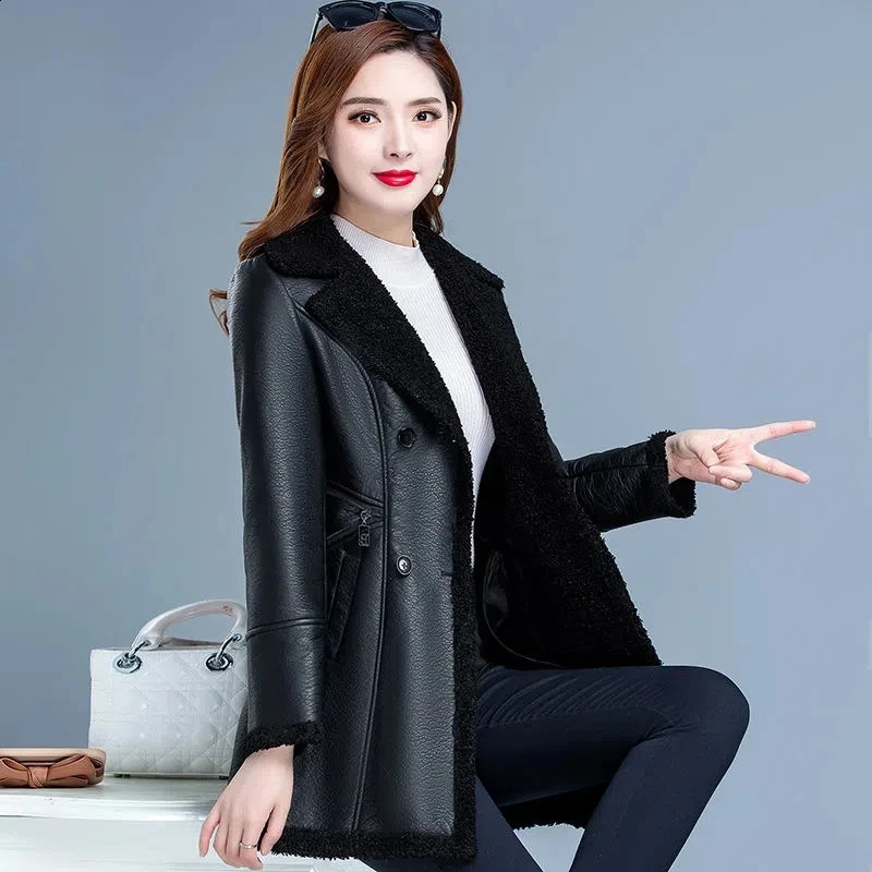 Autumn and Winter PU Leather Jacket for Women with Velvet Lined Warm Jacket for Women Loose Large Size L-6XL Artificial Leather Jacket for Women