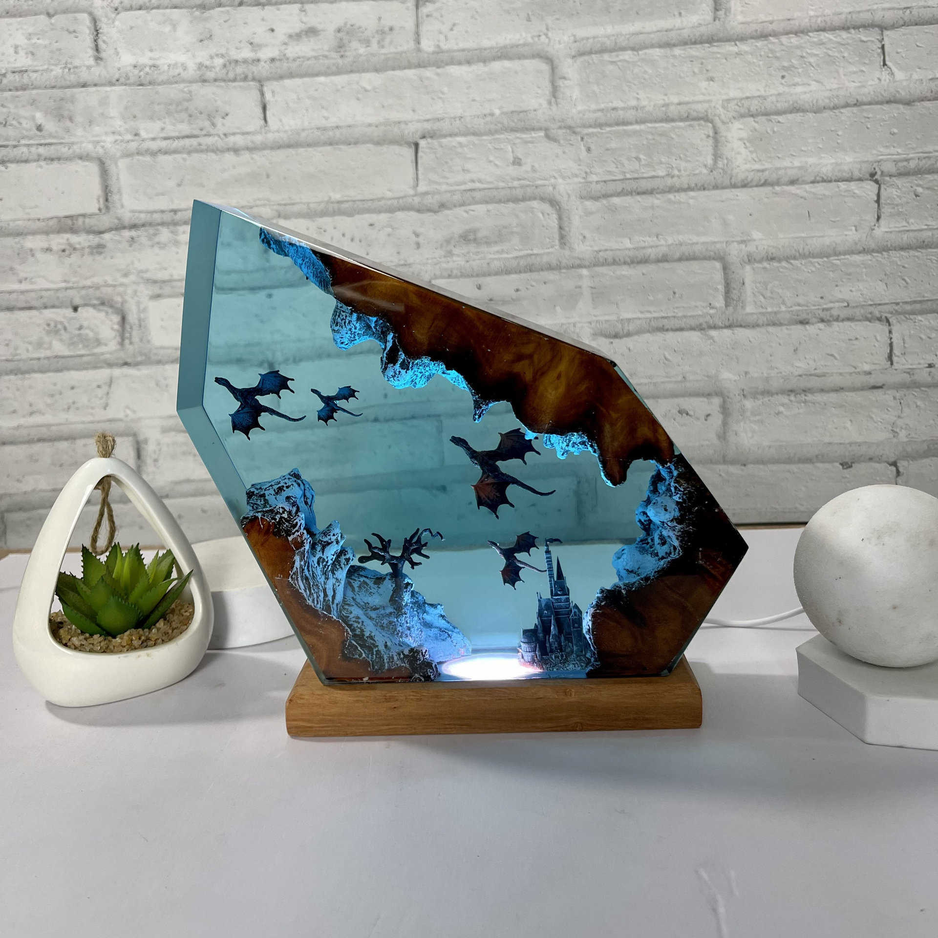 Desk Lamps Dragon Departure Organism Resin Table Light Creactive Art Decoration Lamp Flying Dragon Theme Night Light USB Charge S2460555-image-986446724