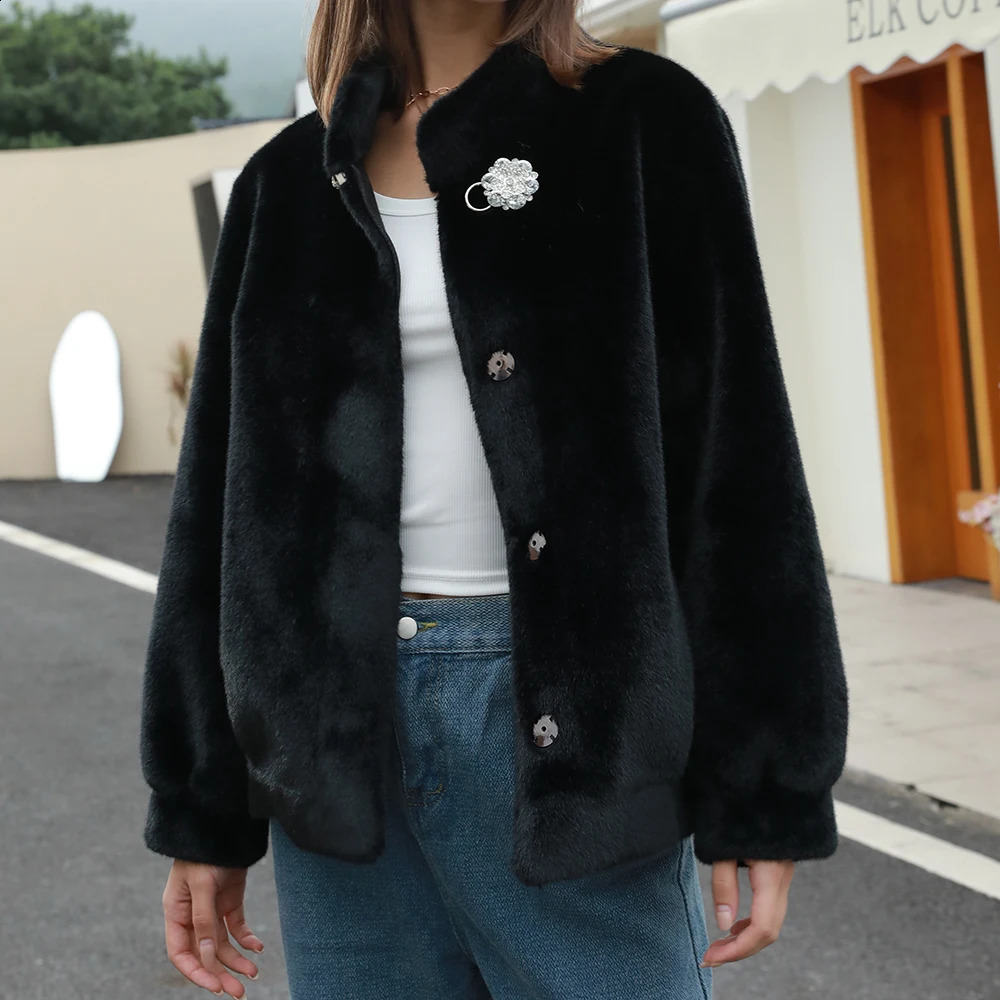 winter womens clothes coat fur jacket short mink people fashion 240828