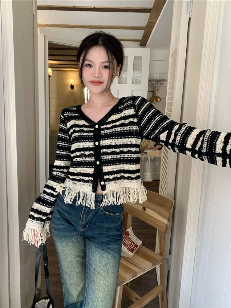 HOUZHOU Autumn Hollow Out Tassel Knitted Cardigan Women Korean Fashion Striped Vintage Y2k Sweater Chic Streetwear V-neck 240828