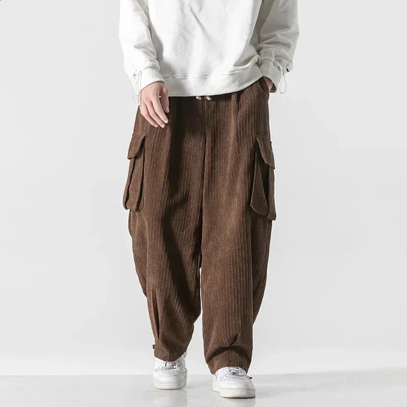 Pantalon pour hommes décontractés printemps coréen Version en velours côtelé Couleurs solides STALONS STREET PANTAL LEG-LEG TREND PANTAL All-Matc