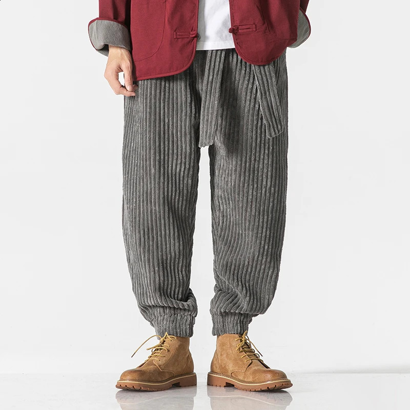 Autumn Winter Men Corduroy Harajuku Pants Men Streetwear Harem Pants Fashion Thickened Sweatpants Women Warm Casual Trousers 240828