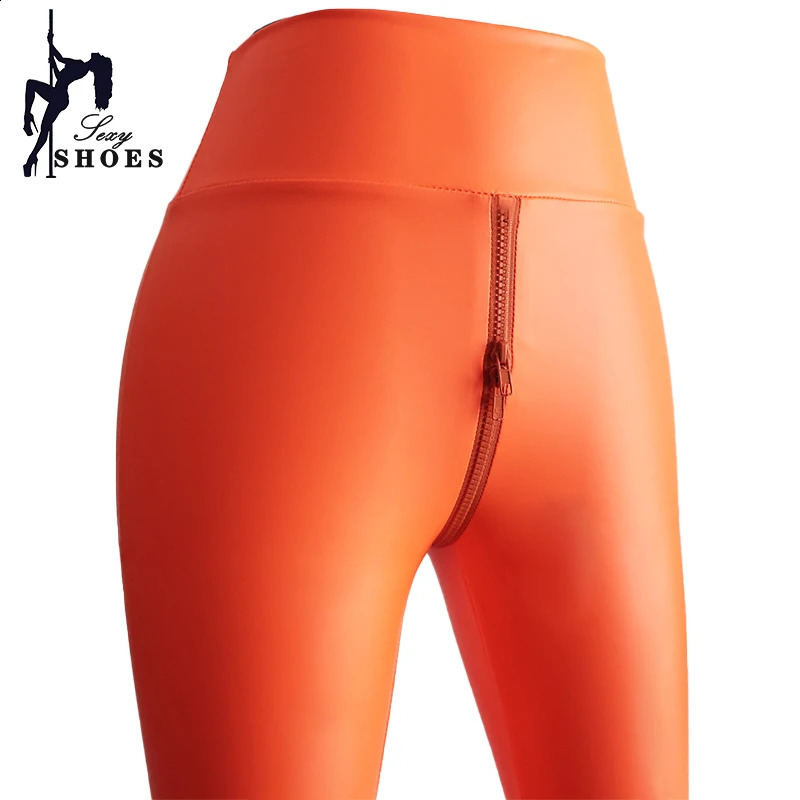 Pantalon de crayon ultra-mince élastique en cuir PU à taille pour femmes avec fermeture à glissière double et pantalon ouvert Pantalon de nuit 24