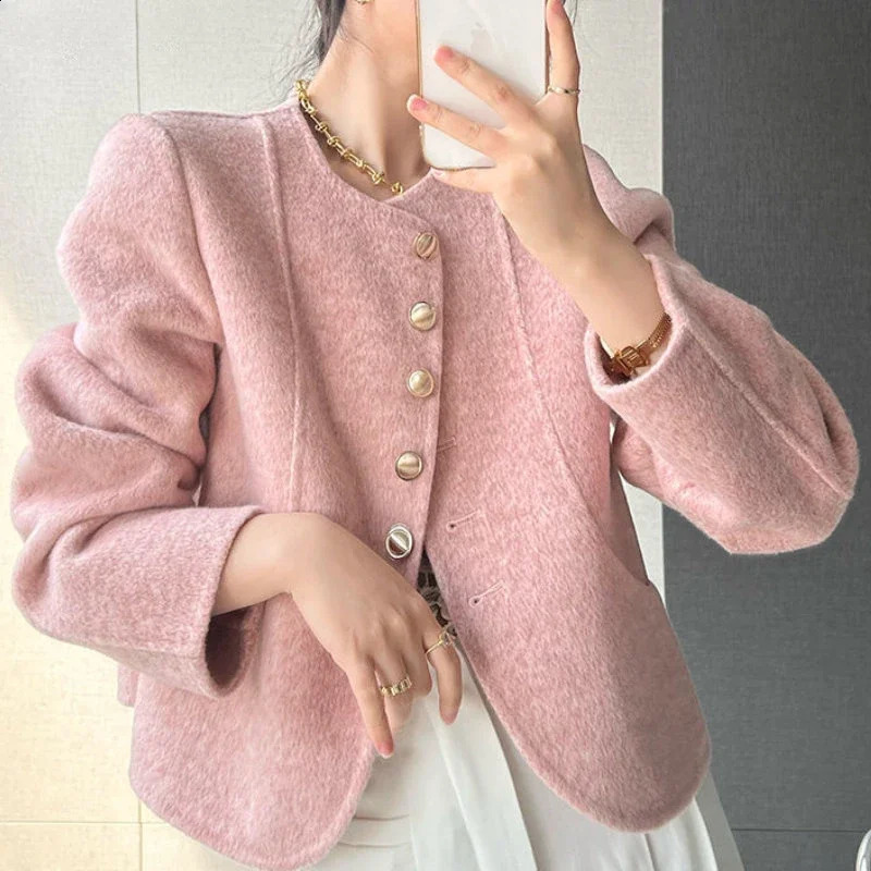 Elegant Round Neck Short Woolen Coat Fall Winter Korean Loose Outerwear Fashion Solid Single Breasted Women Casaco Jackets 240830