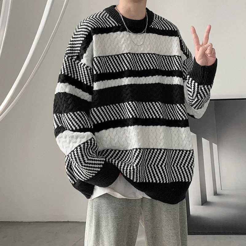 Autumn Winter Hong Kong Style Spliced Color Blocking Striped Round Neck Sweater Men Women Ins Couple Versatile Fit Warm Knitted 240829