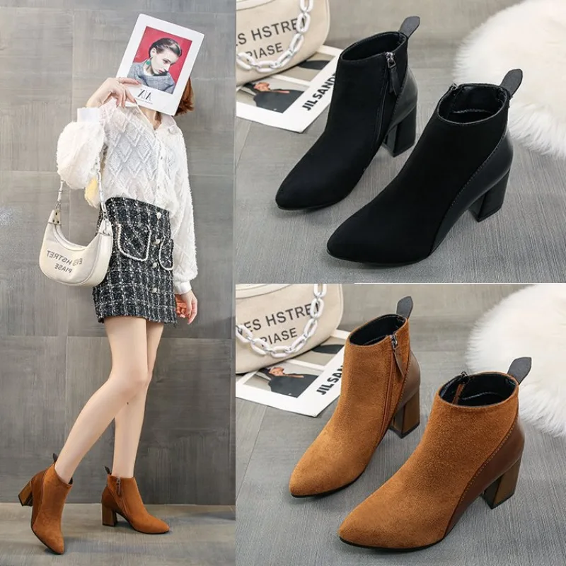 2023 Automne / hiver Femmes Botkle Bottes pointues Fashion Bottes courtes Panneau en daim Côté zipper talons épaisses Chaussures pour femmes gran