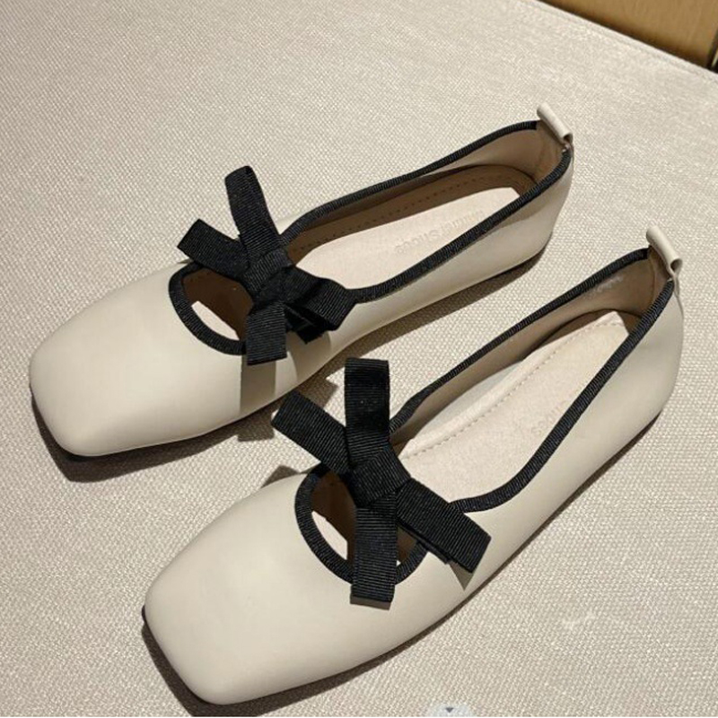 2025 Ballets en cuir souple Femme Ribbon Bowtie Flats mélange Couleur Chaussures Ladies Roll-up Selare Toe Ballerina Moccasins Femme FF97