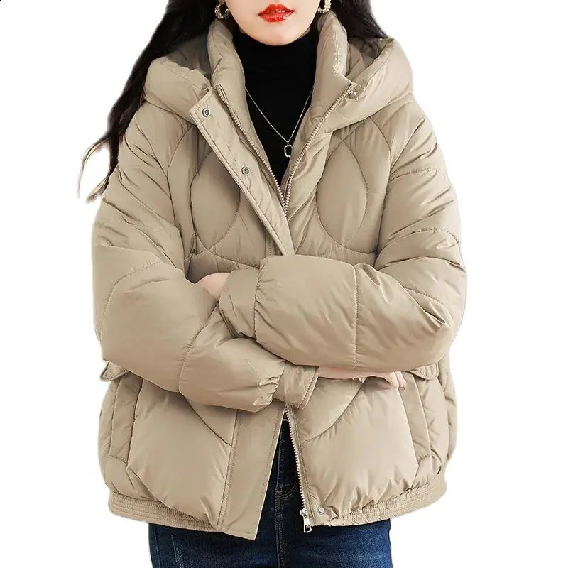 Fashion Down Cotton-padded Jacket Womens Winter Short Coats Thicken Warm Parkas Lady Streetwear Loose Hooded Outerwear 240830