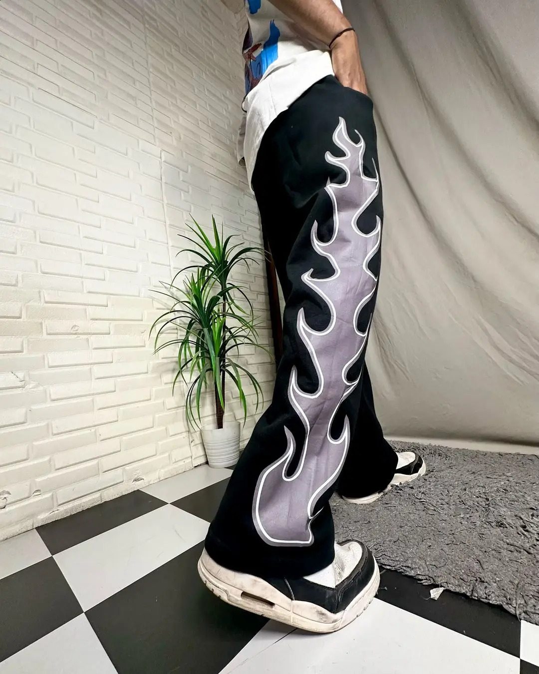 Harajuku Flame Printed Sports Pants Mens Loose Hip Hop Casual Street Dance Jazz Guard Sweatpants Men Clothing 240829Z